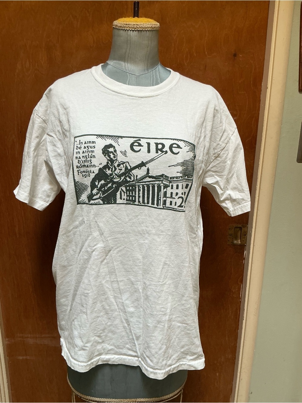 Vintage-Style Eire Easter Uprising Home Rule raphic White Men's T-Shirt